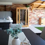 Nagy-zatonyi Vendeghaz Holiday home Dunasziget